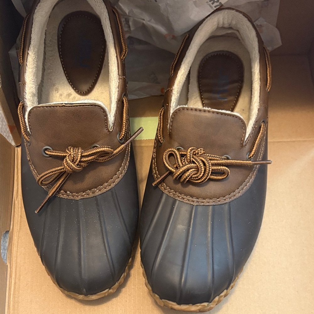 JSport by Jambu Black and Brown Winter Boots